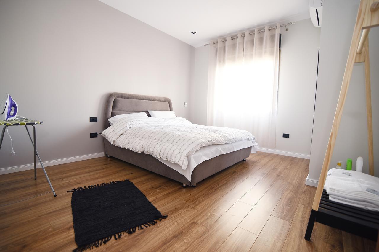Apartament Skanderbeg Square Center *