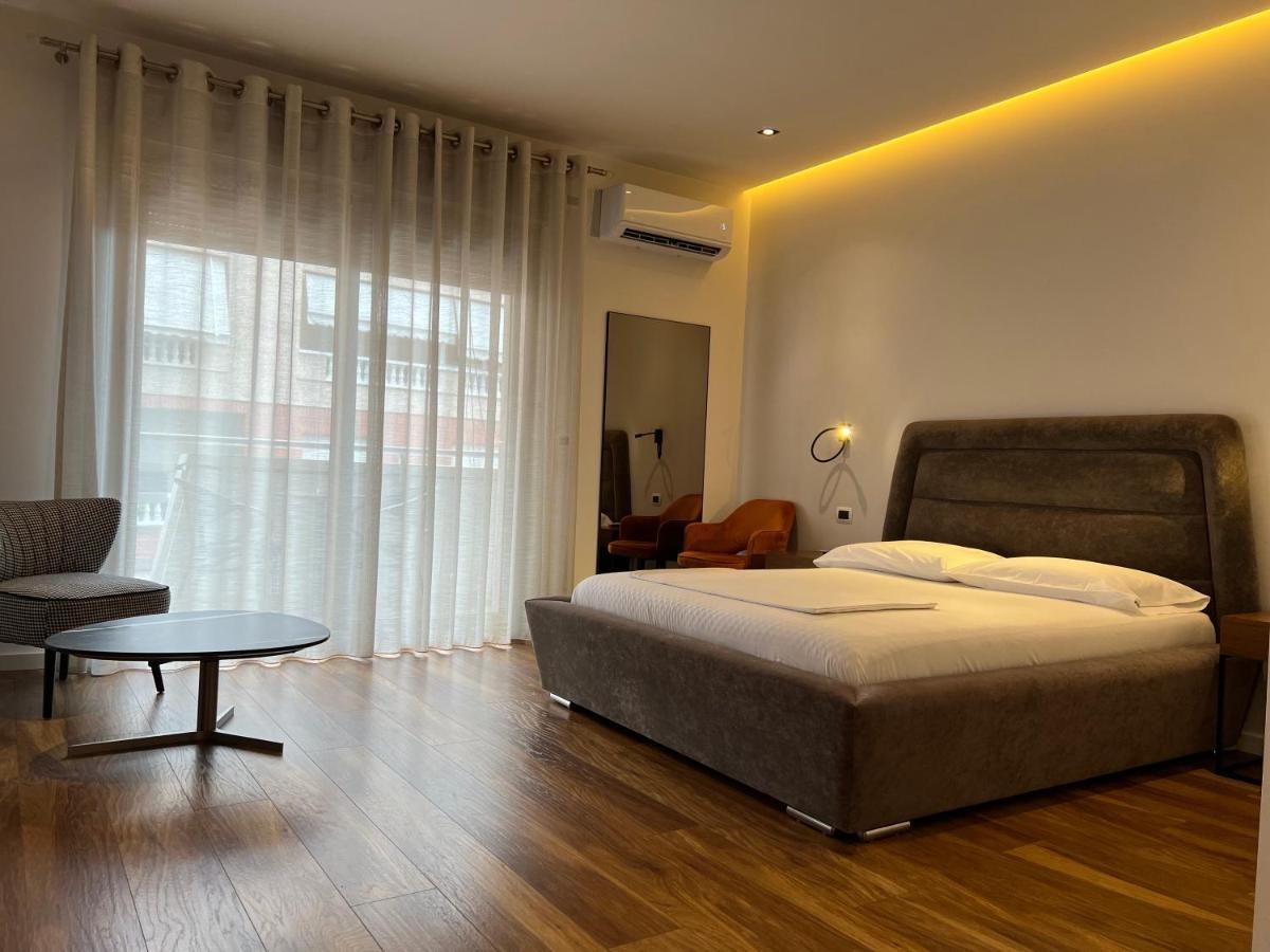 Appartement Skanderbeg Square Center Tirana