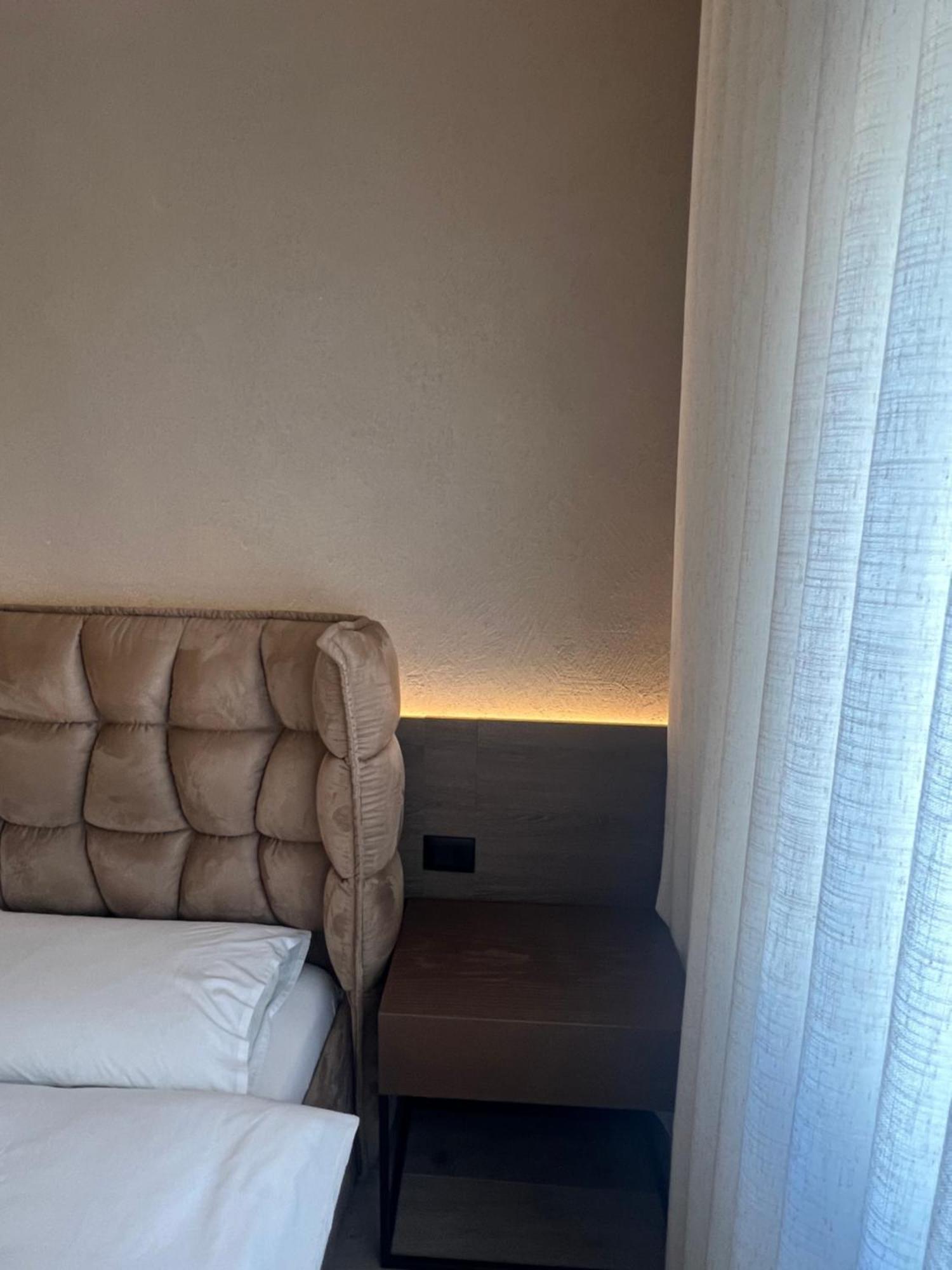 Skanderbeg Square Center Appartement *