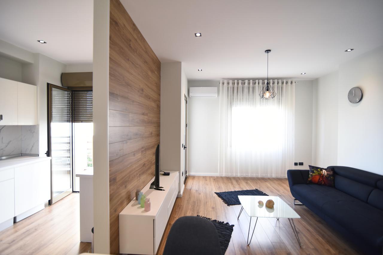 Appartement Skanderbeg Square Center *